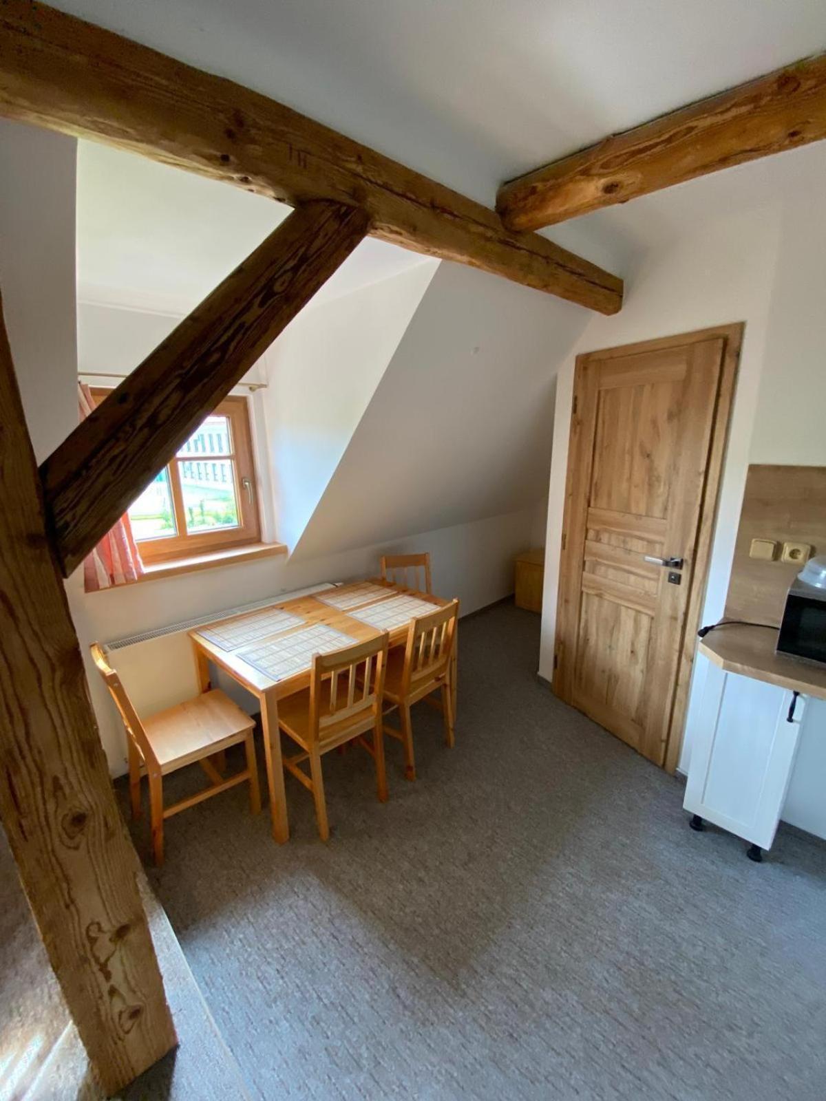 Apartman Na Statku Červený Kostelec Kültér fotó